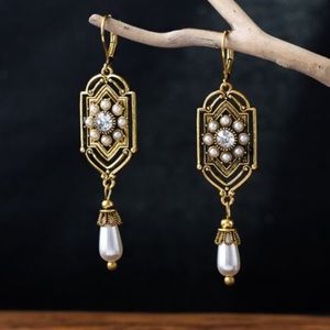 Victorian Pearl, Cream Color Beaded Boho Crystal, Dangle, Golden Glam earrings